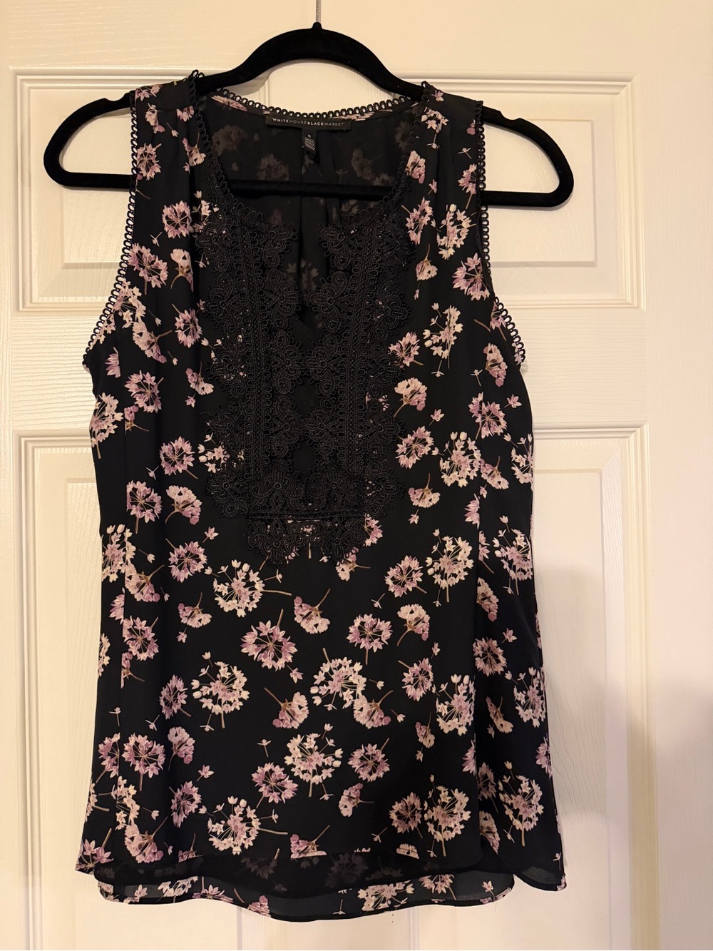 White House Black Market Black Sleeveless Floral Lace-Inset Camisole
